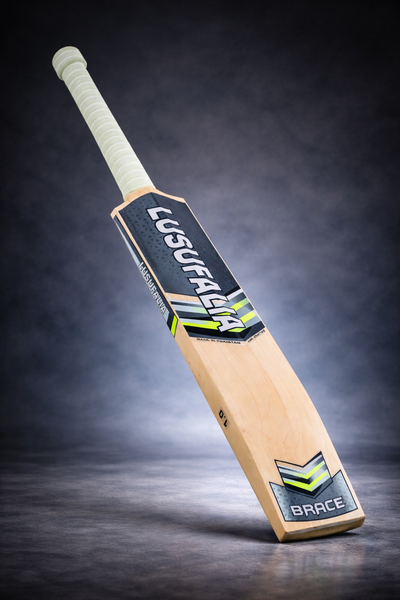 Cricket Bat BRACE 1.0 by Lusufalia – Lightweight Power & Control Edition